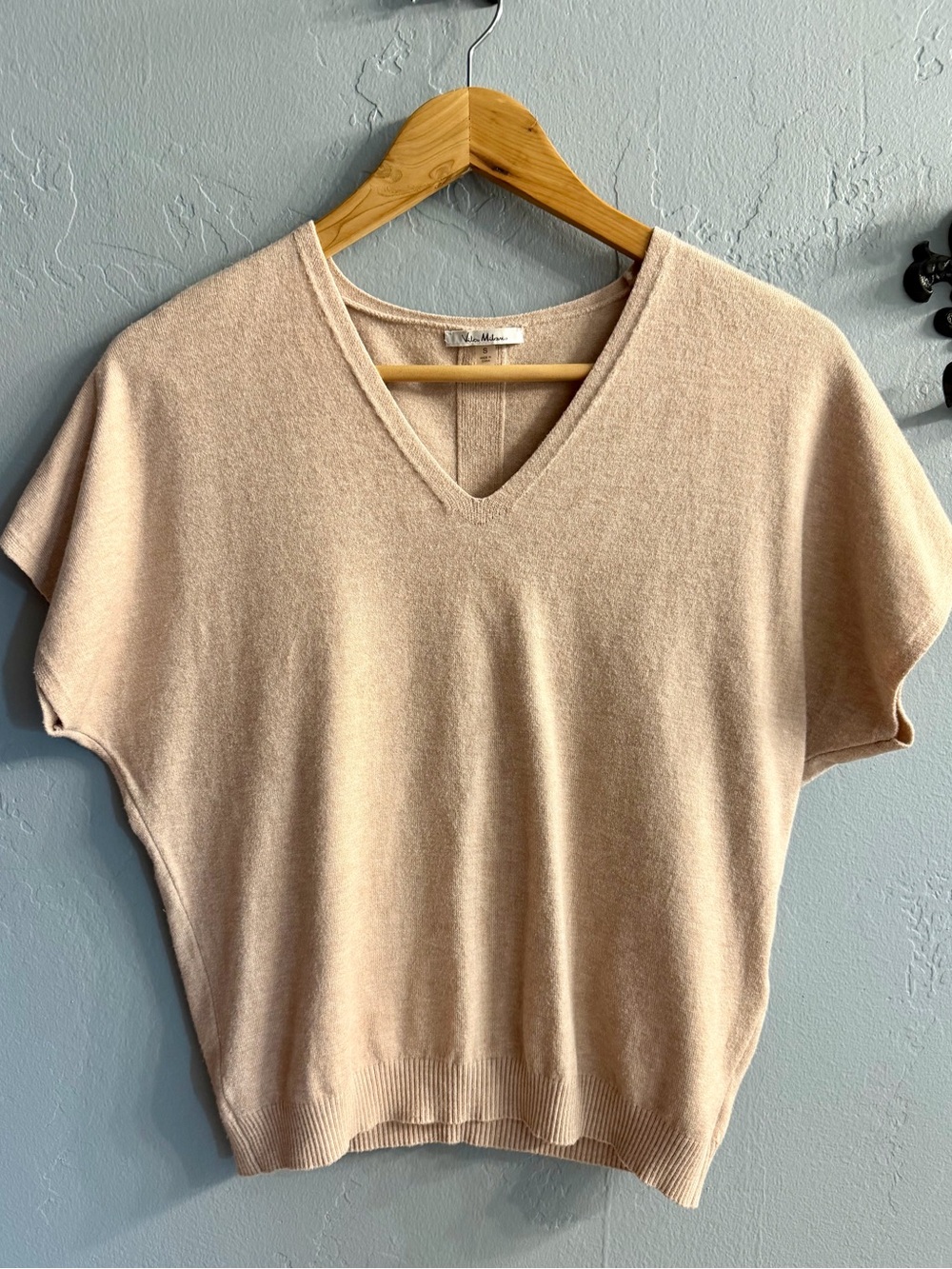 Milano V-Neck Short Sleeve Sweater - Beige